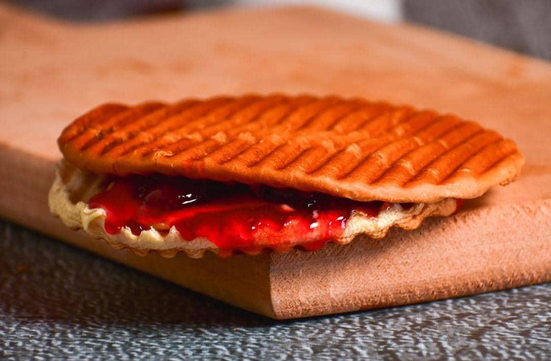 زبدة و مربي فريز